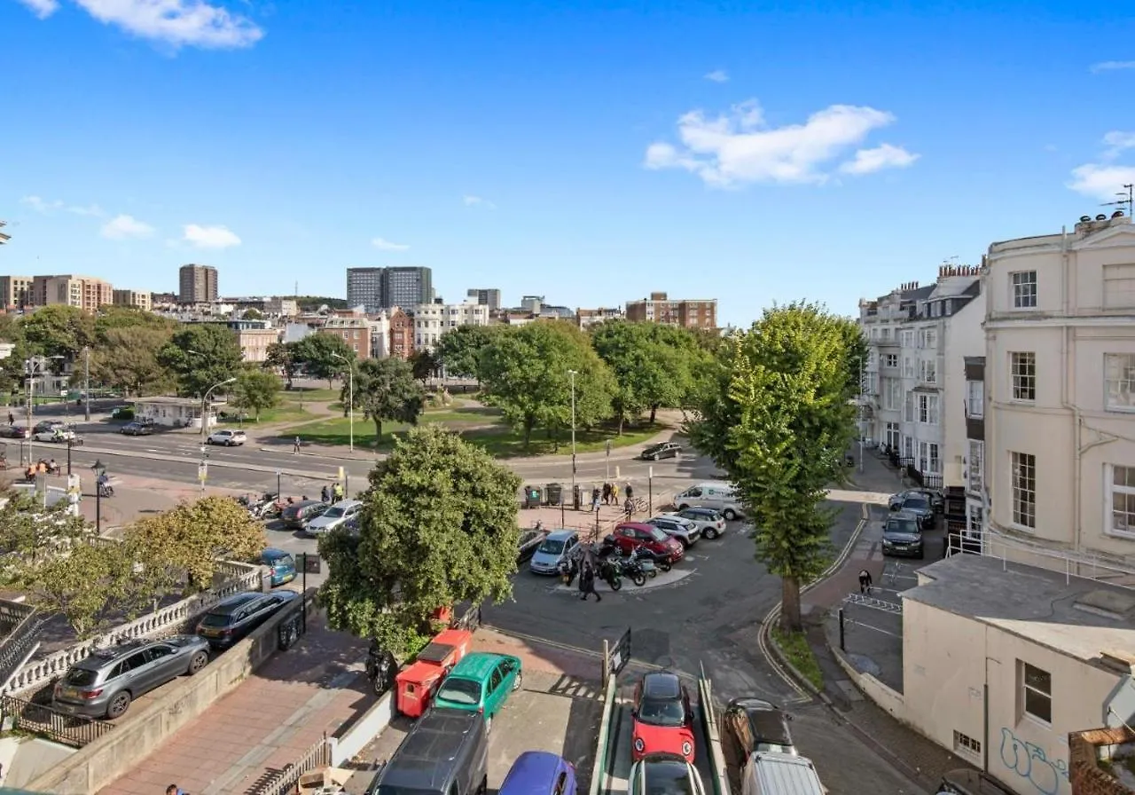 Narrow House - Free Parking By My Getaways Villa Brighton