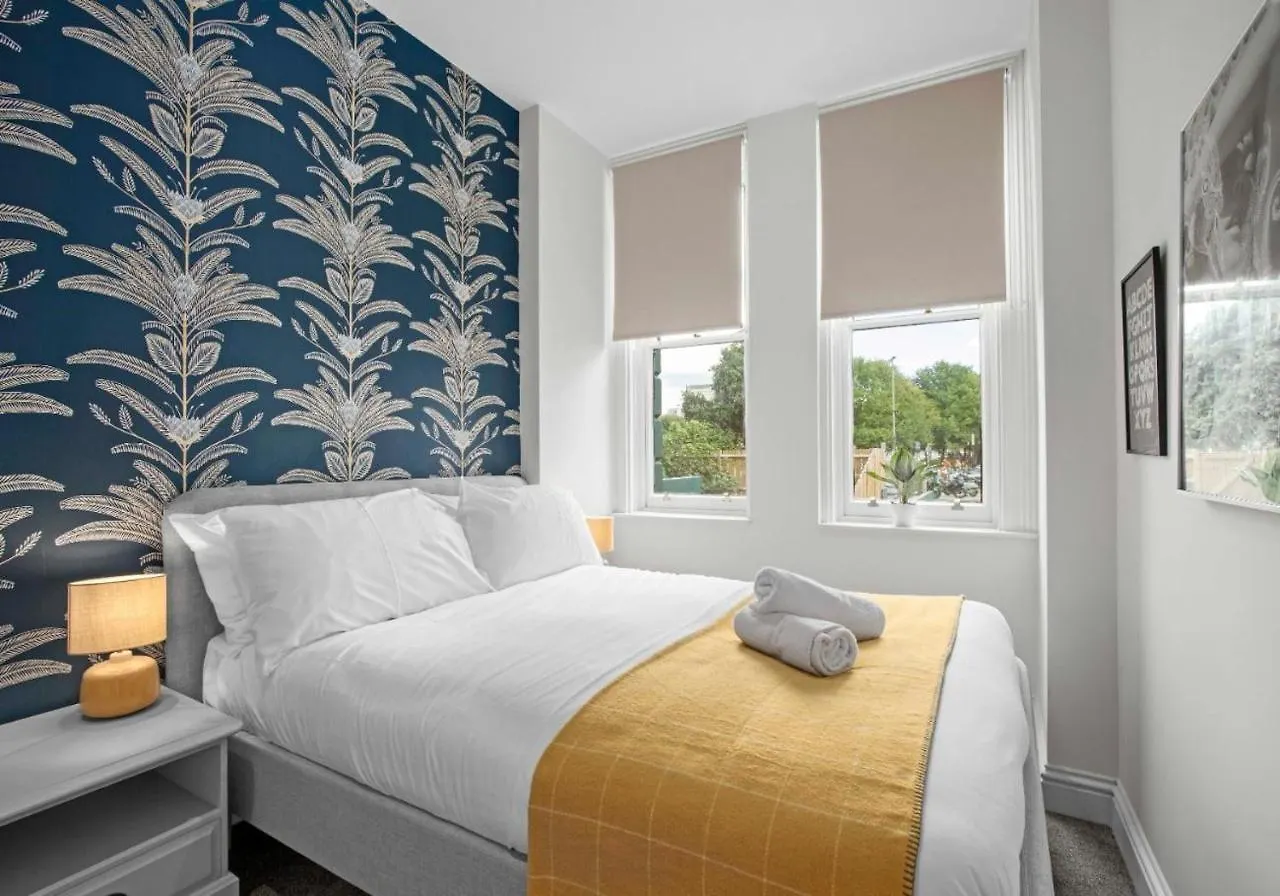 Holiday home Narrow House - Free Parking By My Getaways Villa Brighton