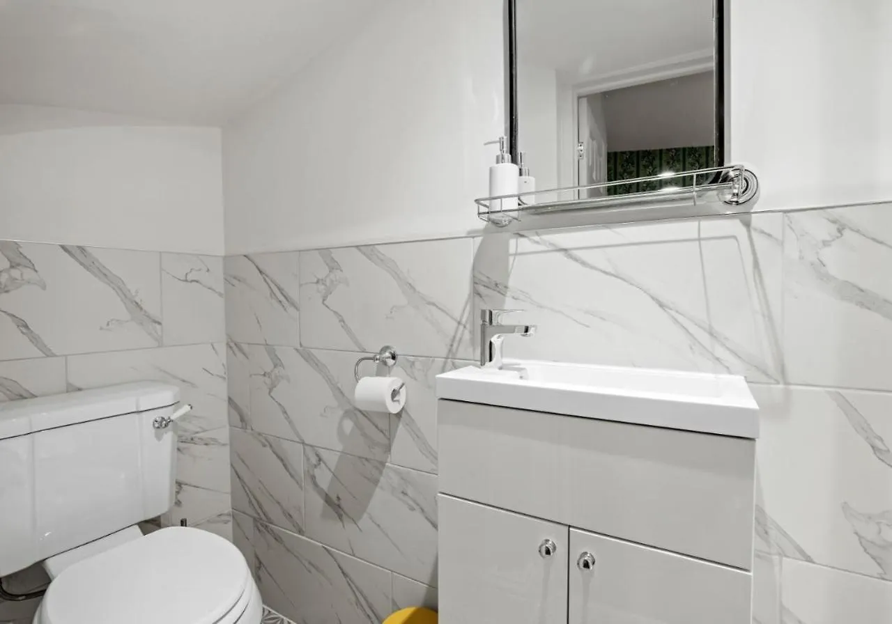Holiday home Narrow House - Free Parking By My Getaways Villa Brighton United Kingdom